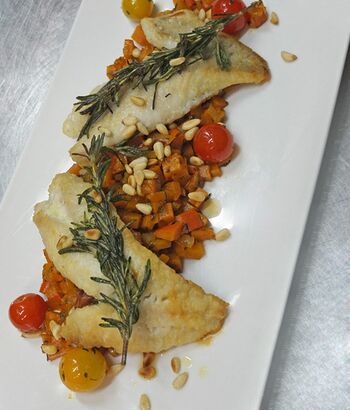 Kreative Fischgerichte in Kellenhusen Himmlisch: Rotbarschfilet auf Kürbisragout