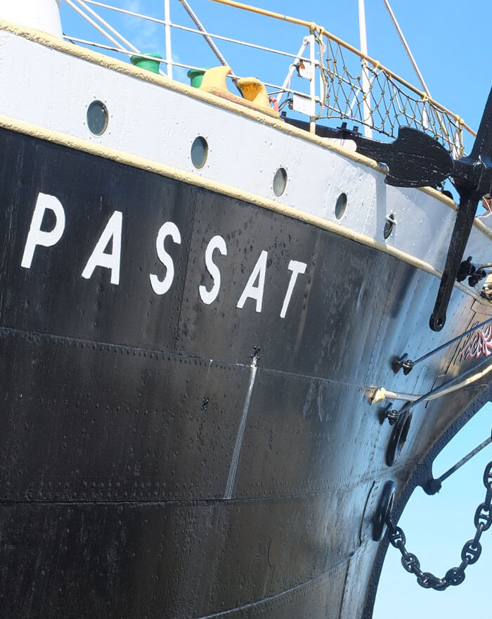 Namengeber ist die Viermast-Stahlbark Passat